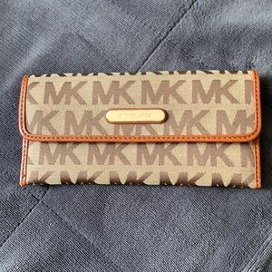 Michael Kors wallet
